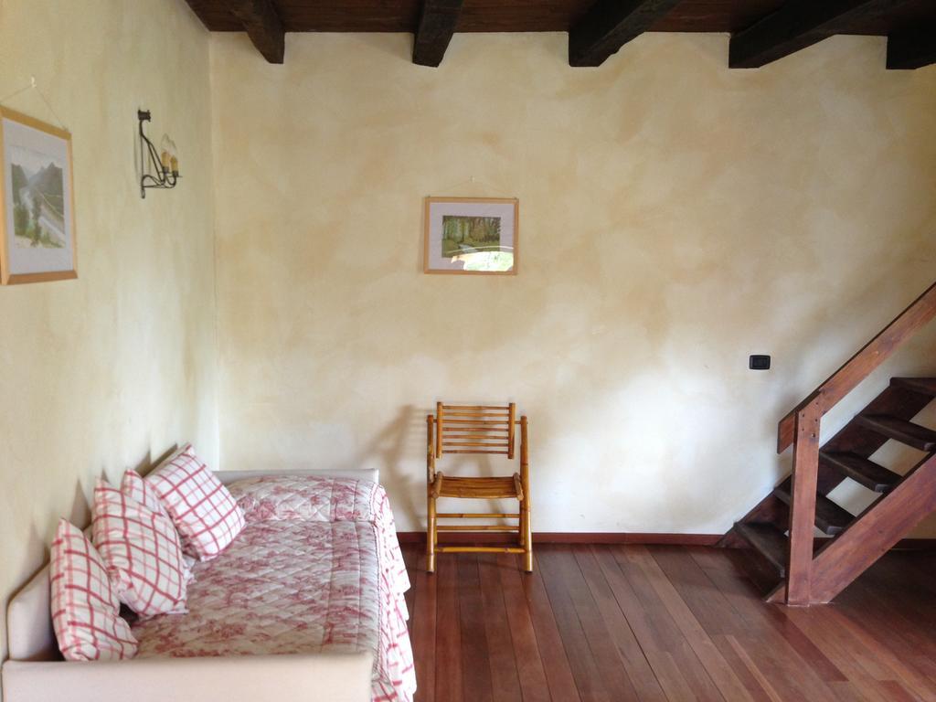 Villa Le 5 Frecce Cavour Habitación foto